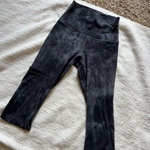 Black Tie Dye Lululemon Leggings